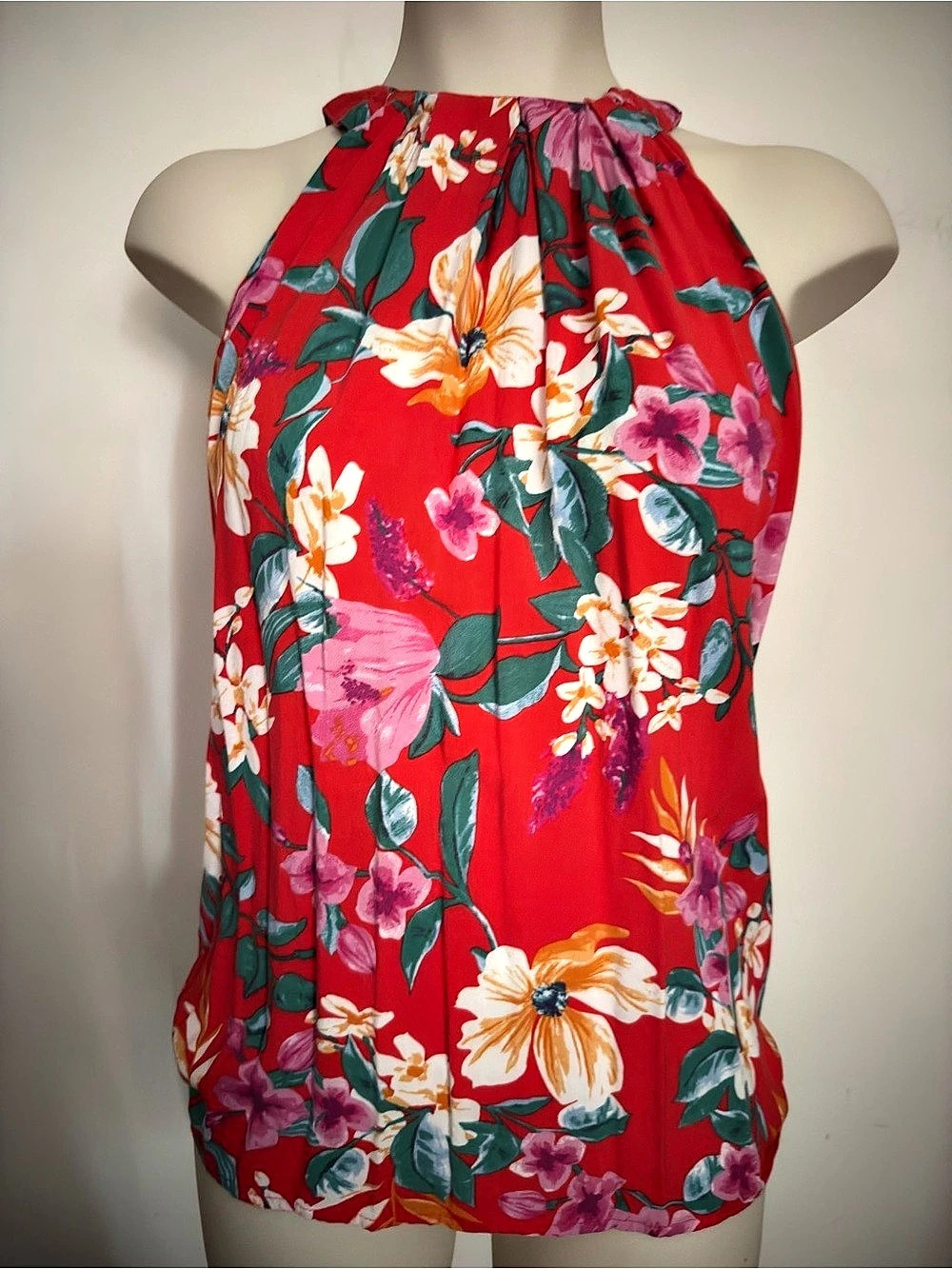 Cynthia Rowley Floral Halter Tank Top in Red & Pink Size XS Like New